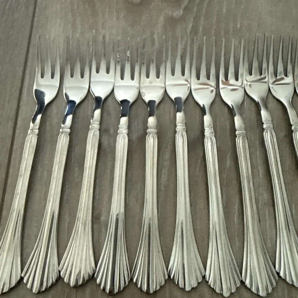 Lot 11 Cambridge Tracy‎ Stainless Steel Flatware Seafood Cocktail Appetizer Fork